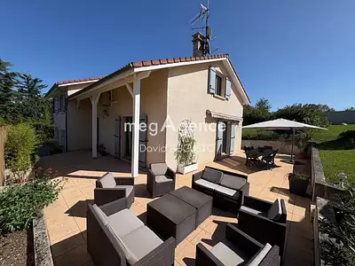 Maison, 142 m²
