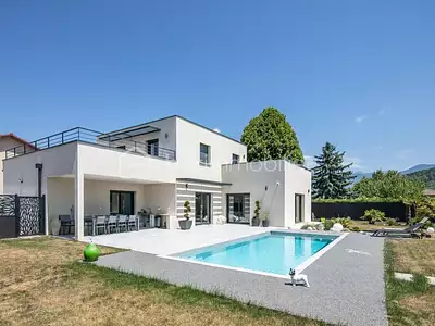 Maison, 175 m²