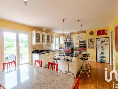 Maison, 175 m²