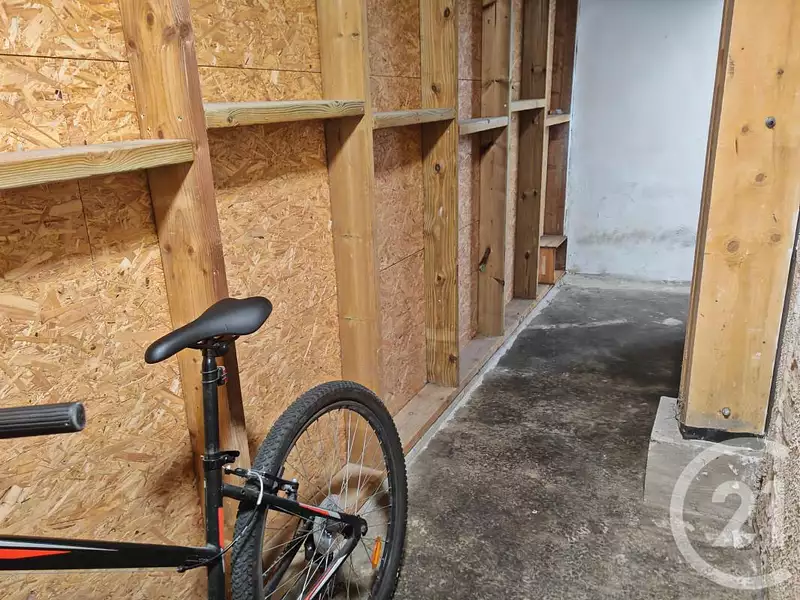 Immeuble, 281 m²