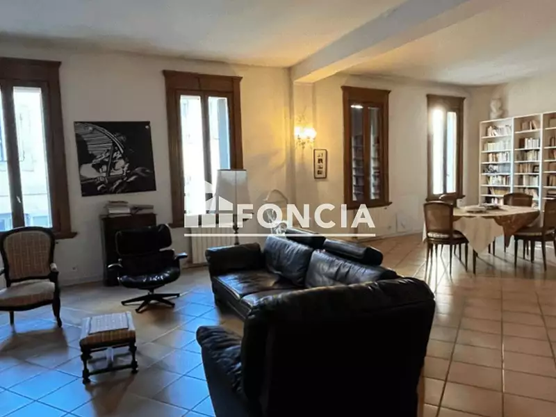 Appartement, 158 m²