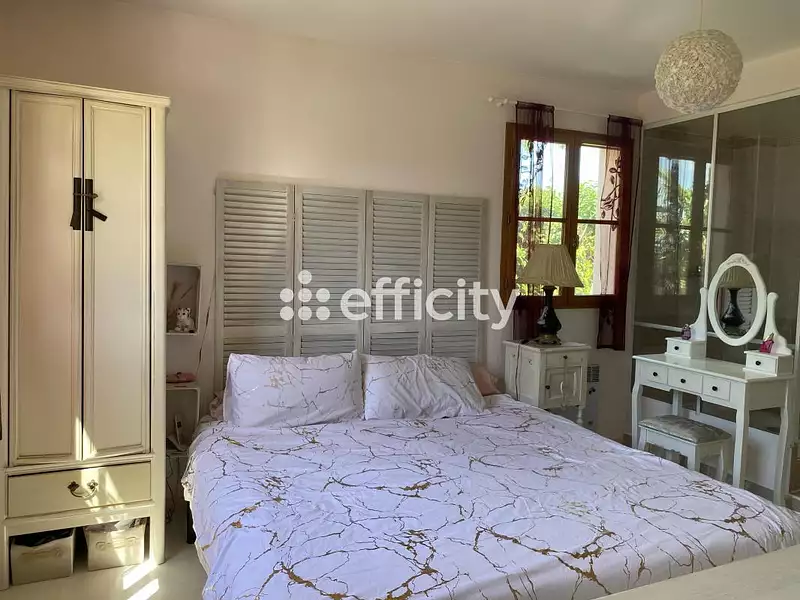 Maison, 145 m²