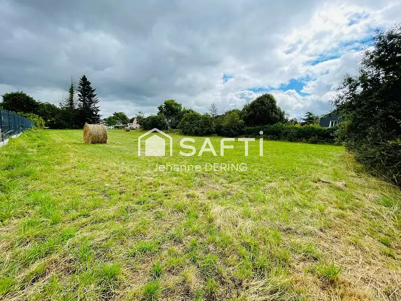 Terrain, 1 000 m²