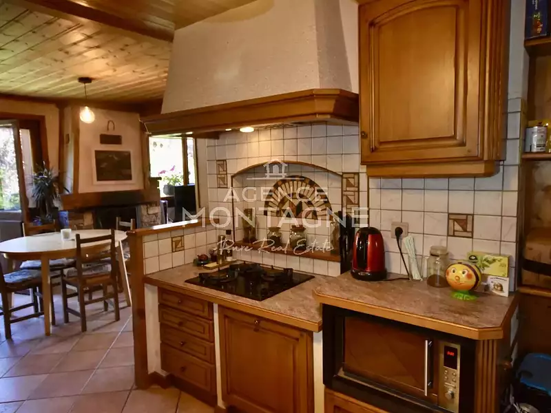 Maison, 92 m²