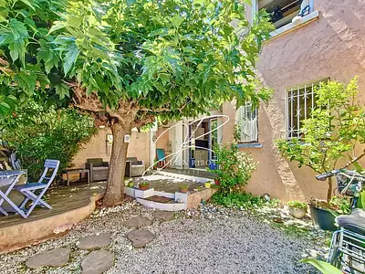 Maison, 75 m²