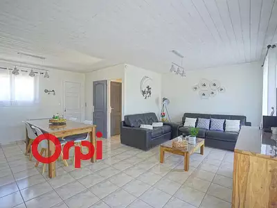 Maison, 75 m²