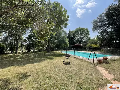 Maison, 310 m²