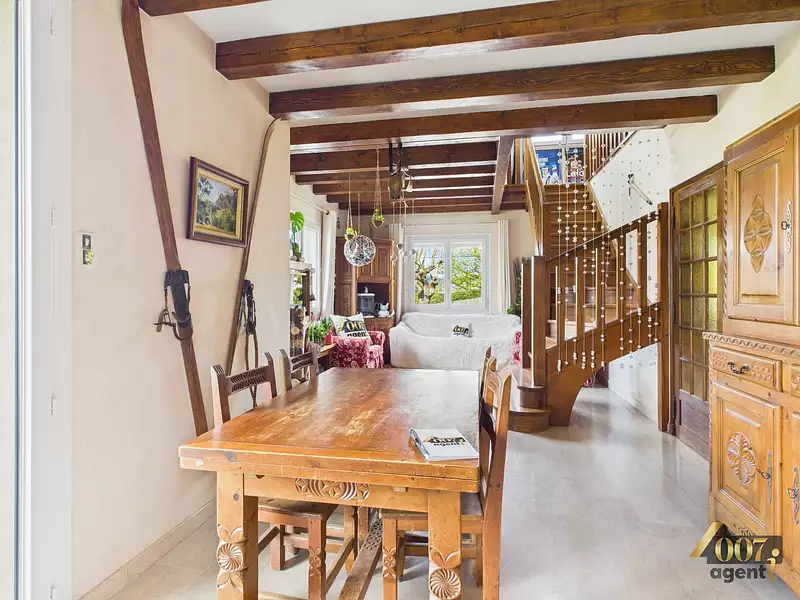 Maison, 197 m²
