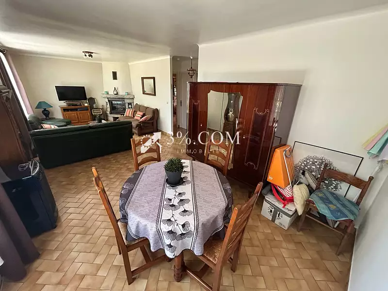 Maison, 106 m²