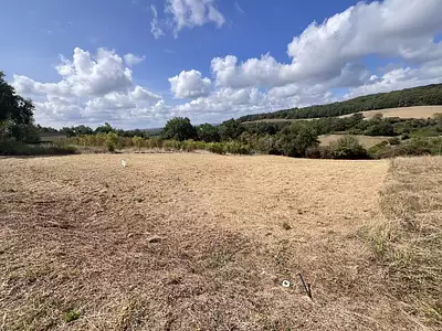 Terrain, 2 000 m²