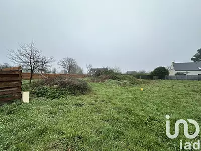 Terrain, 683 m²