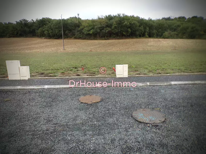 Terrain, 631 m²