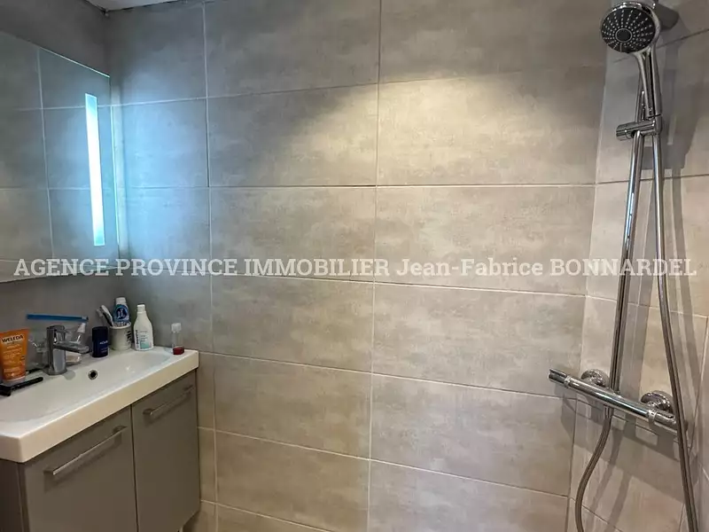 Maison, 238 m²