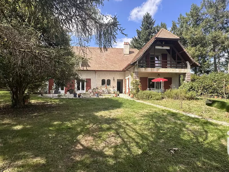 Maison, 233 m²