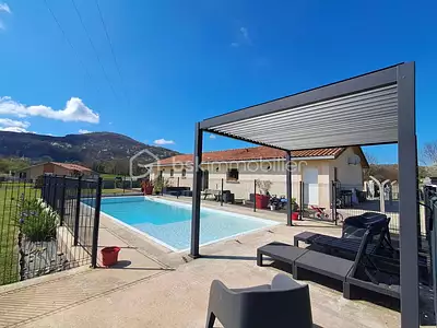 Maison, 1 433 m²