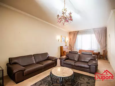 Maison, 285 m²