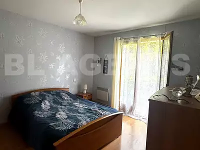 Maison, 233 m²