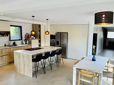 Maison, 211 m²