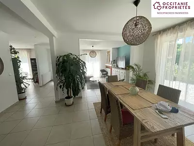 Maison, 163,6 m²