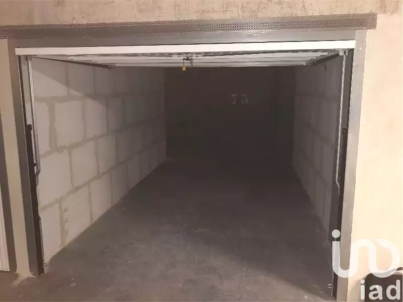 Parking, 91 m²