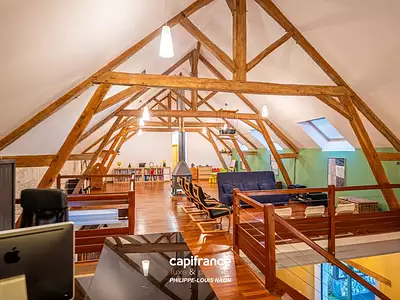 Maison, 367 m²
