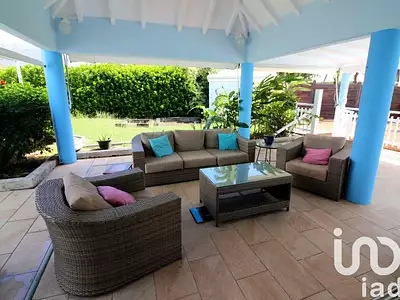 Maison, 178 m²
