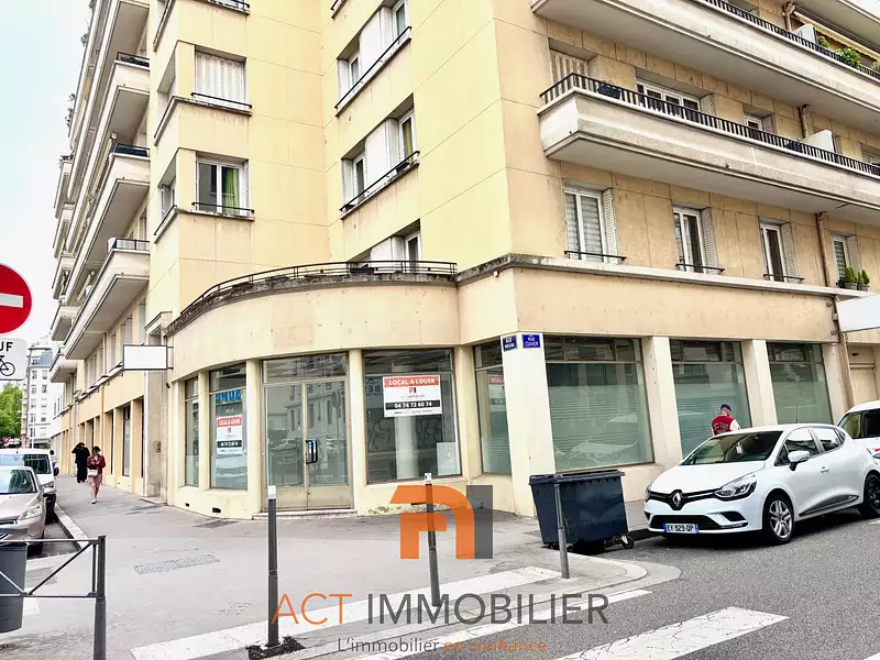 Divers, 102 m²