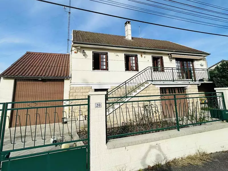 Maison, 93 m²