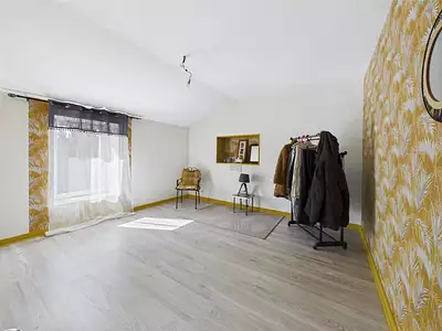 Maison, 225 m²