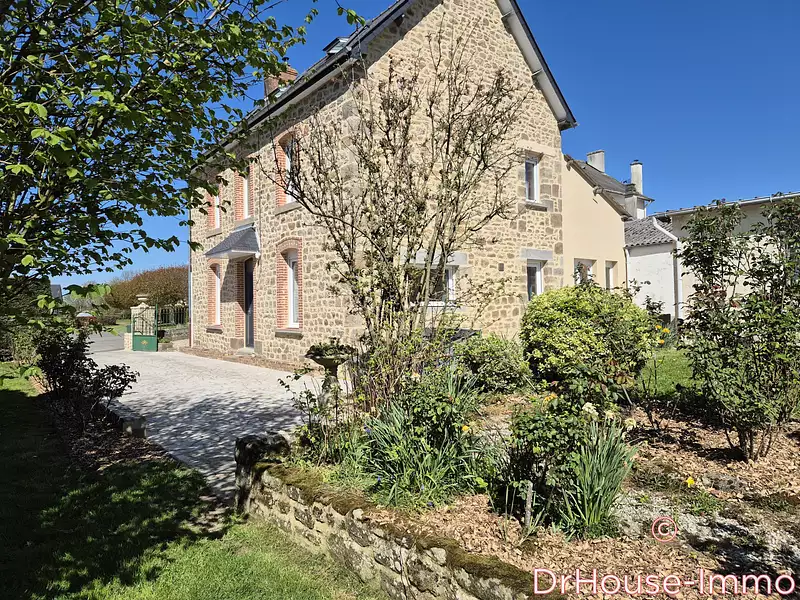 Maison, 143 m²