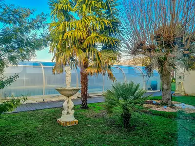 Maison, 320 m²