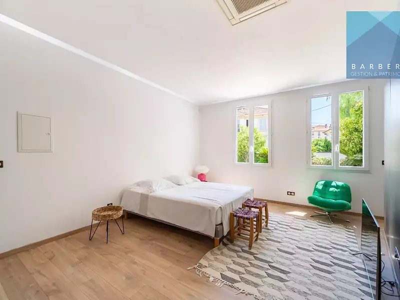 Maison, 217 m²