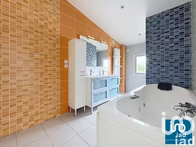 Maison, 180 m²