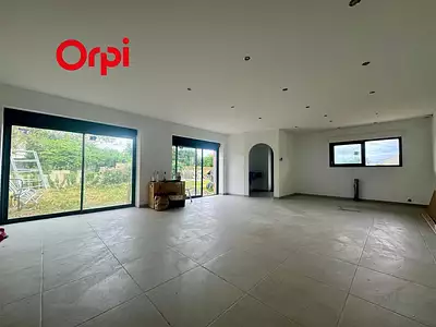 Maison, 121 m²