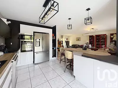 Maison, 151 m²