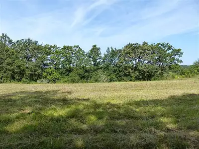 Terrain, 1 365 m²