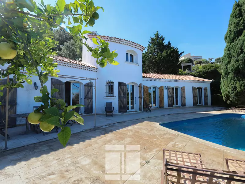 Maison, 150 m²