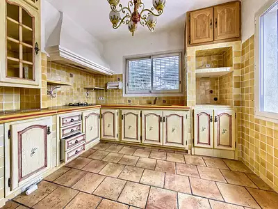 Maison, 353 m²