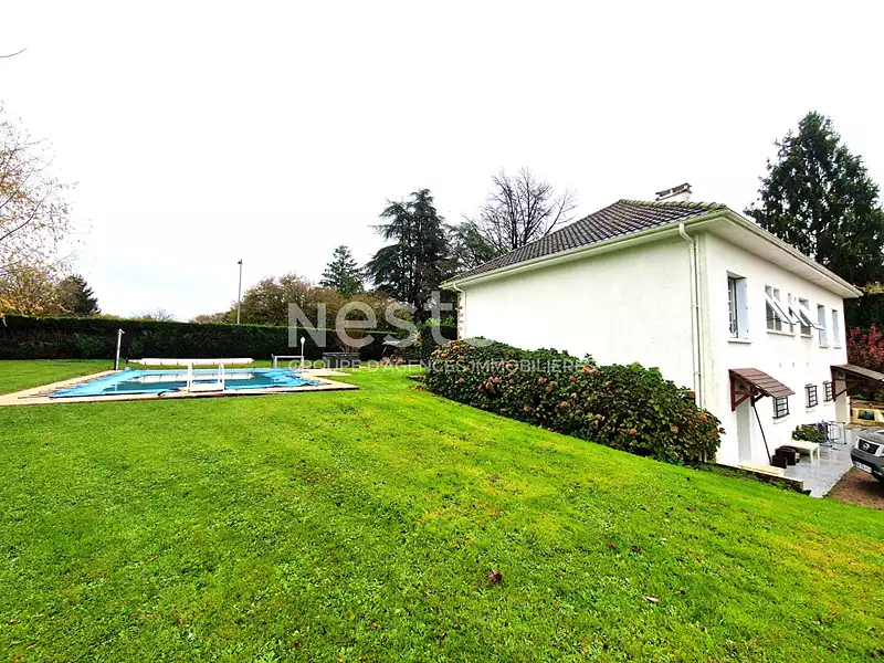 Maison, 151 m²