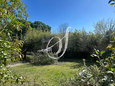 Terrain, 913 m²