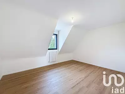 Maison, 166 m²