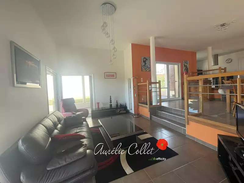 Maison, 112 m²