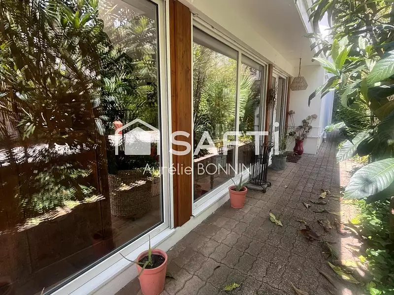 Maison, 157 m²