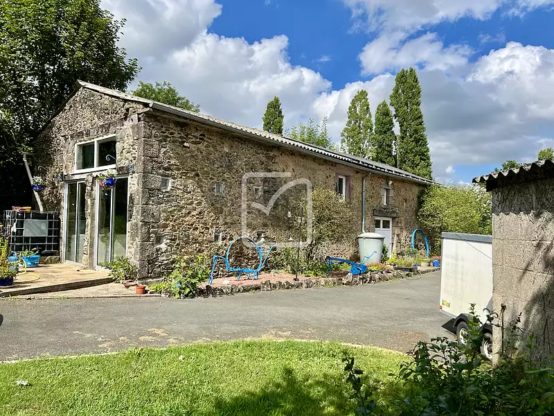 Maison, 231 m²