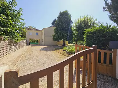 Maison, 180 m²