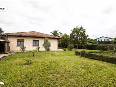 Maison, 161 m²