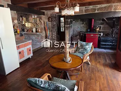 Maison, 220 m²