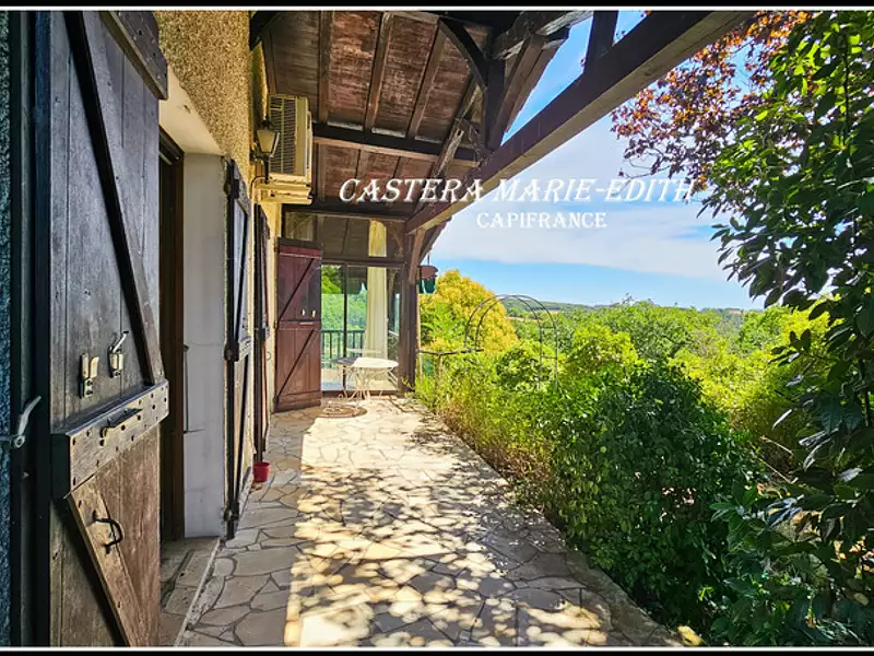 Maison, 165 m²