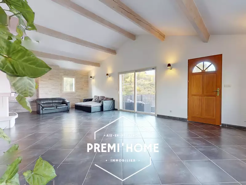 Maison, 211 m²