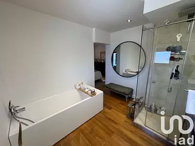 Maison, 167 m²